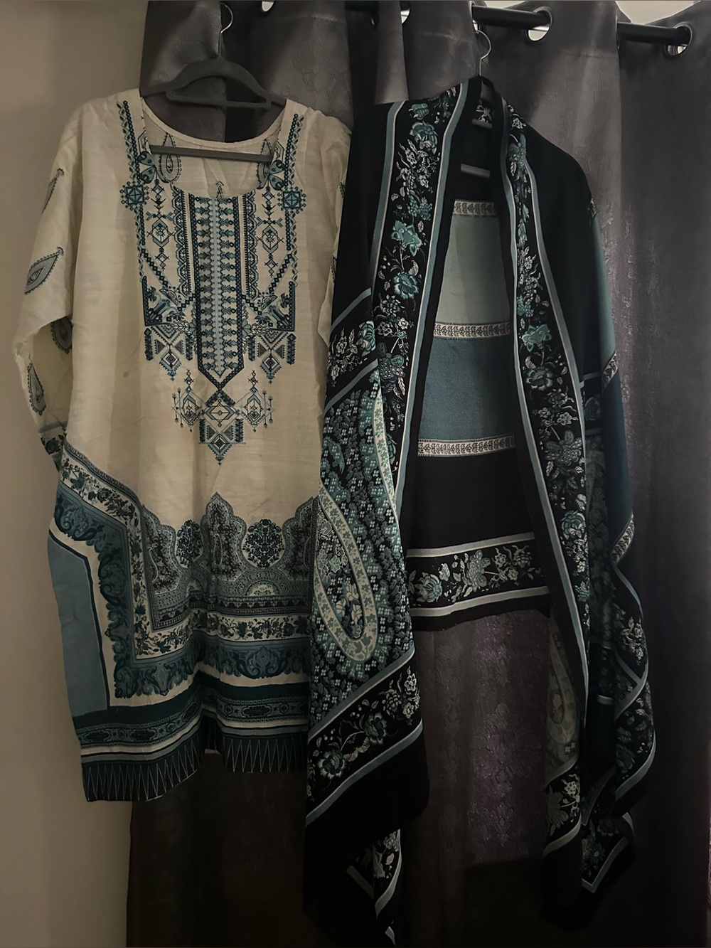 Pakistani Blue and Cream Embroidered Textile Accent 2 piece suit. Size XL